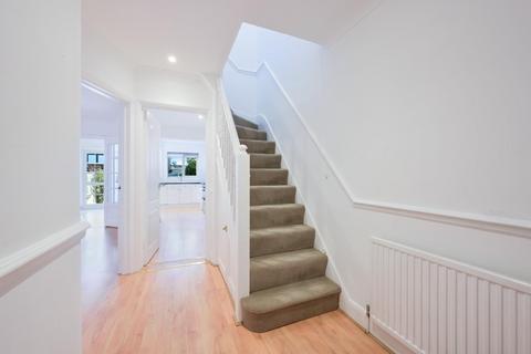 3 bedroom terraced house for sale, Kingshill Avenue, Worcester Park