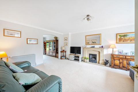3 bedroom detached house for sale, Garsdale Fold, Collingham, Wetherby