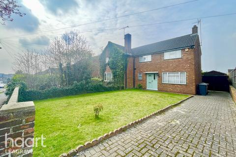 undefined, Wellfield Avenue, Luton