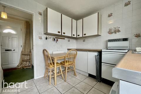 undefined, Wellfield Avenue, Luton