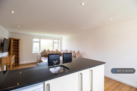 undefined, Cuffley, Potters Bar, EN6