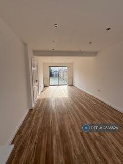 3 bedroom terraced house to rent, Rowan Road, London, SW16