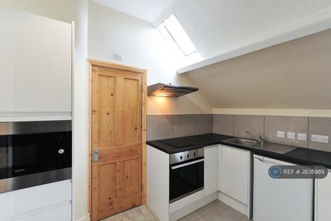 undefined, Bridgefield Road, Sutton, SM1