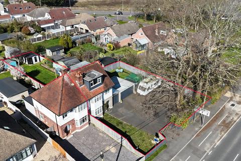 4 bedroom semi-detached house for sale, Wimborne Road West, Wimborne, BH21