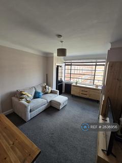1 bedroom flat to rent, Balham High Road, London, SW17
