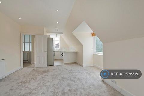 1 bedroom flat to rent, Hazlewell Road, London, SW15