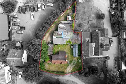 2 bedroom detached house for sale, Grosvenor Estates, Croxley Green