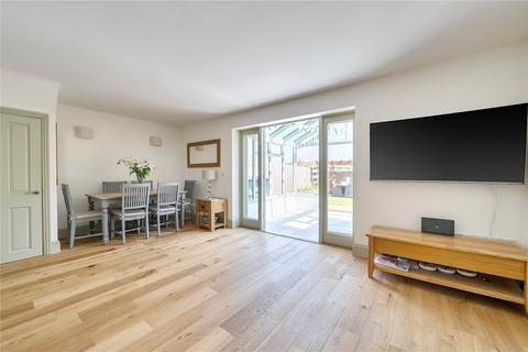 undefined, Swindon Road, Avebury, Marlborough, Wiltshire, SN8