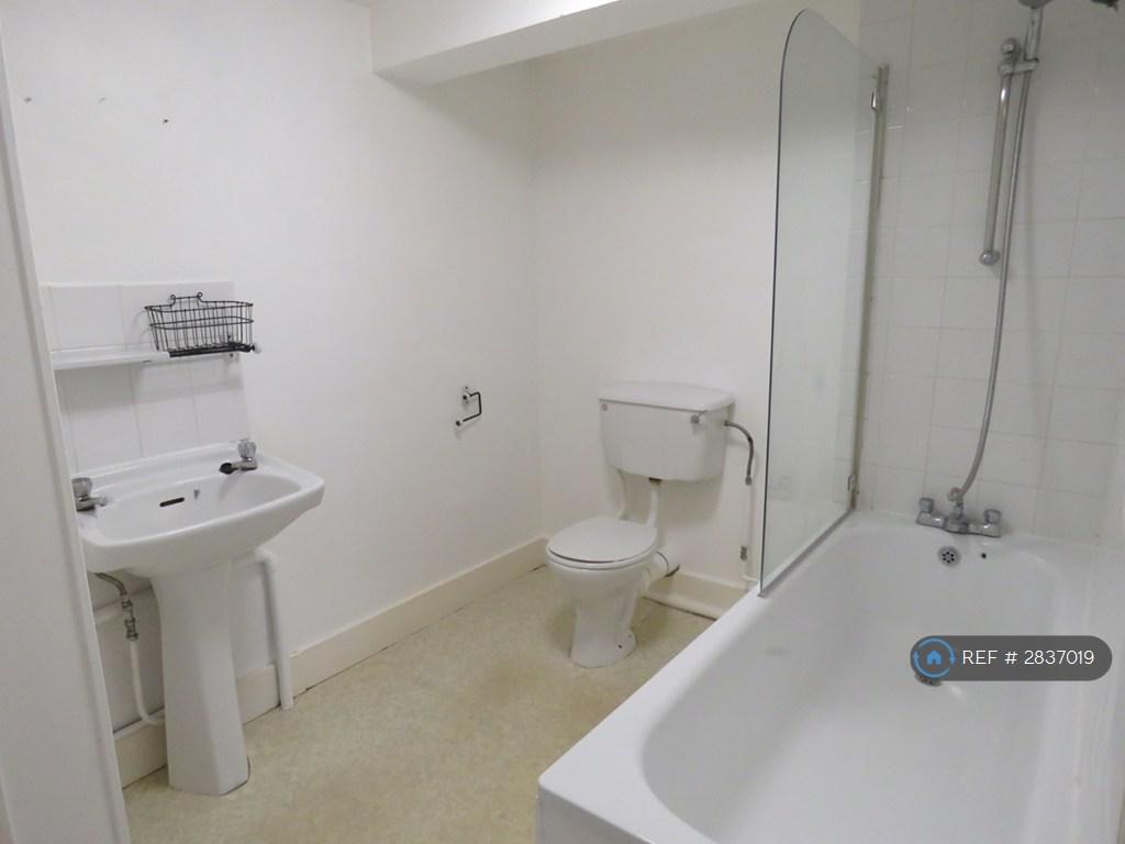 Bathroom/Wc