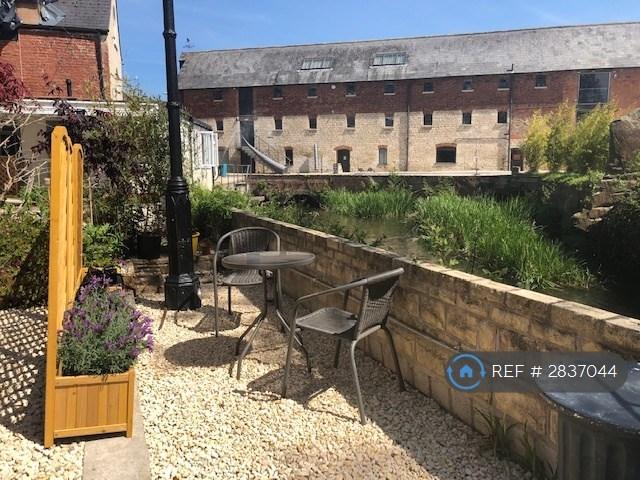Waterside Terrace