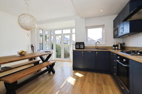 3 bedroom semi-detached house for sale, Crathorne Avenue, WOLVERHAMPTON, West Midlands, WV10