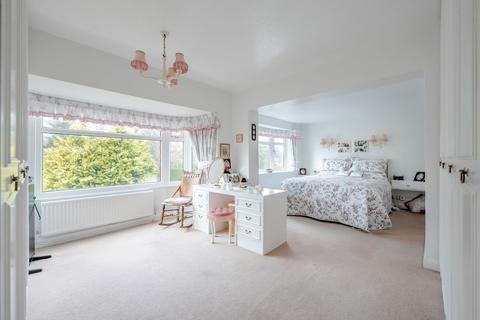 undefined, Harewood Road, Collingham, LS22