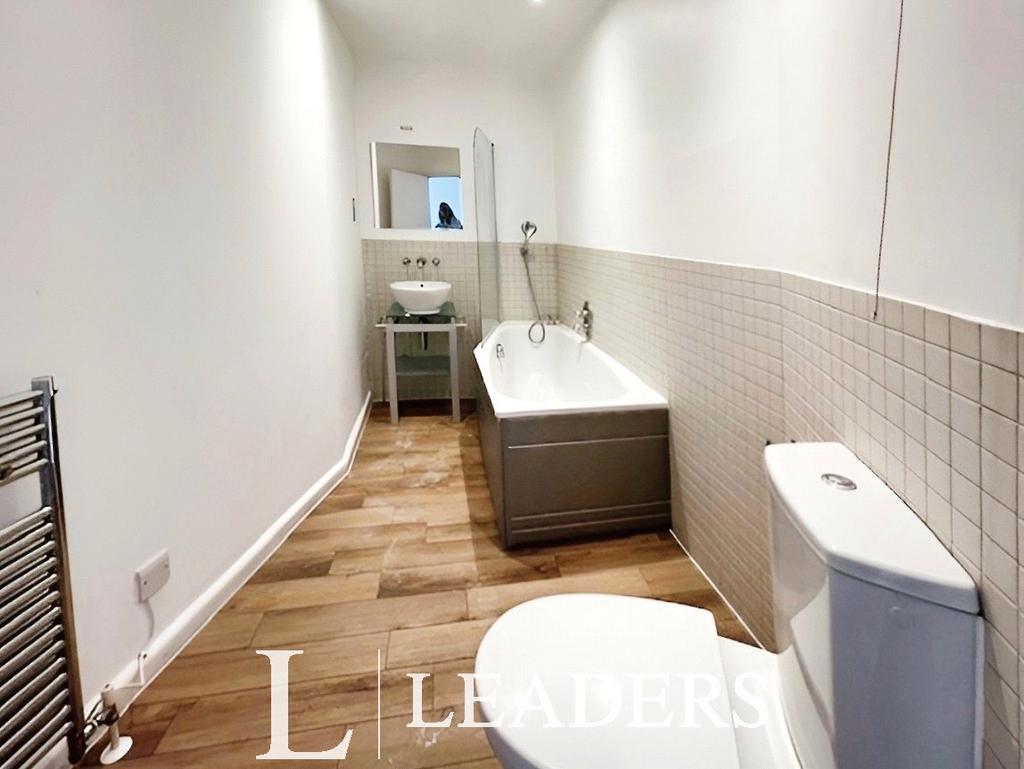 Bathroom 2