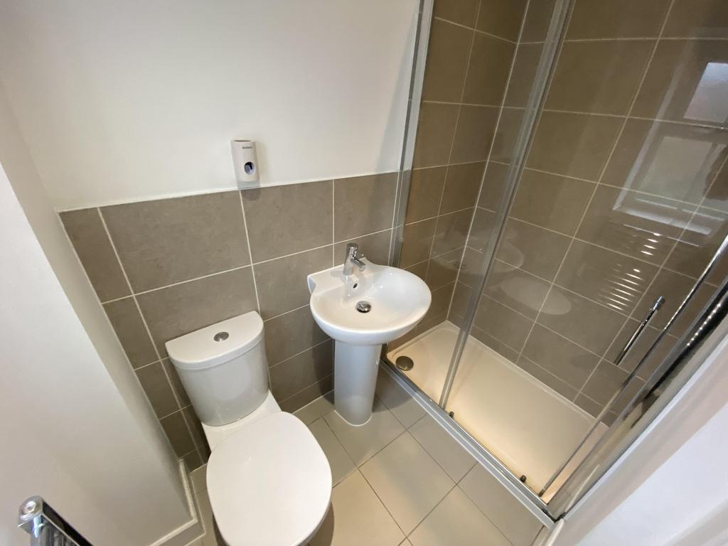 En-suite Bathroom
