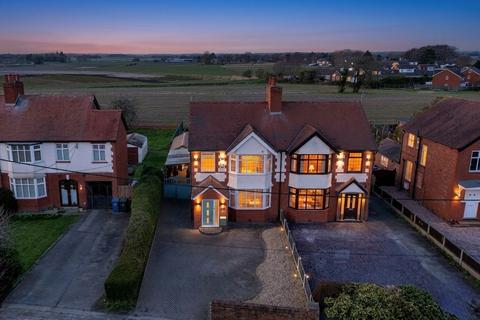 3 bedroom semi-detached house for sale, Bescar Brow Lane, Scarisbrick L40 9QG