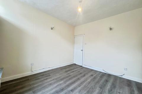 2 bedroom terraced house to rent, Wetherall Street, Levenshulme, Manchester, Greater Manchester, M19