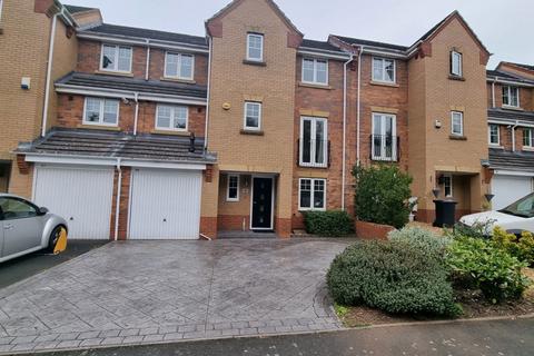3 bedroom townhouse to rent, Avon Road, Halesowen