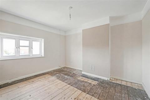 3 bedroom semi-detached house for sale, Rowner Lane, GOSPORT