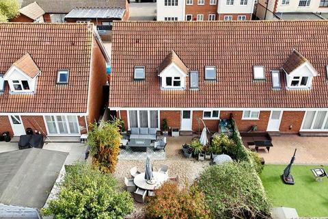 undefined, High Road, Basildon SS15