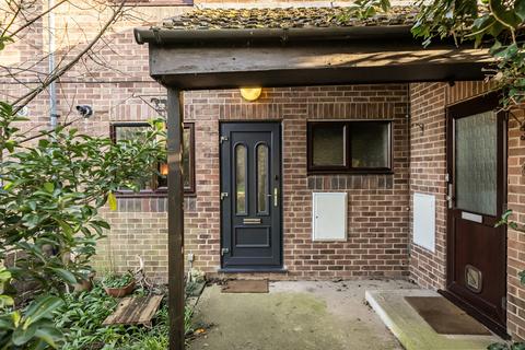 Perry Close, Uxbridge, Middlesex