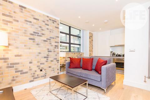 Studio to rent, Carlow Street, London NW1