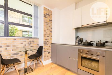 Studio to rent, Carlow Street, London NW1