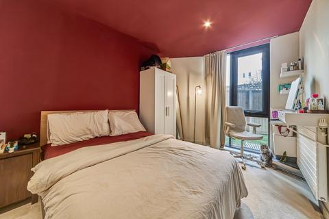 undefined, Starboard Way, London E16