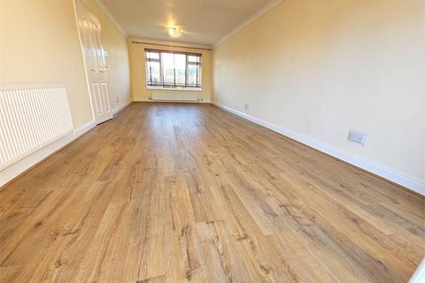 3 bedroom semi-detached house for sale, Westbourne Grove, Westcliff on sea, Westcliff on sea,