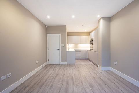 2 bedroom flat to rent, Park Road, East Barnet, Barnet, EN4