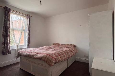 1 bedroom in a house share to rent, Seymour Road, Gloucester GL1