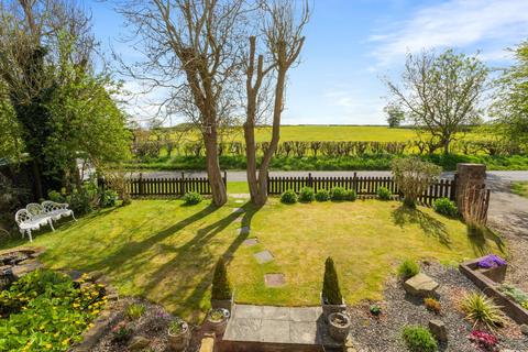 5 bedroom detached house for sale, Duggleby, Malton