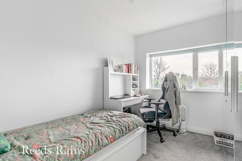 3 bedroom semi-detached house for sale, Tedder Avenue, Lancashire BB12