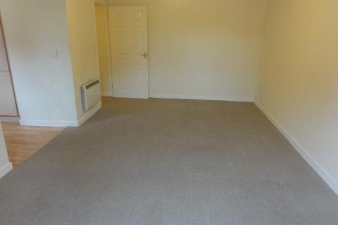 2 bedroom flat to rent, Manning Road, Moulton, NN3