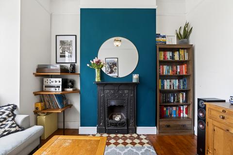 2 bedroom flat for sale, Liberty Street, London, SW9