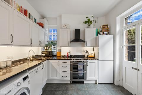 2 bedroom flat for sale, Liberty Street, London, SW9