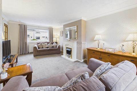 2 bedroom terraced house for sale, Hawthorn Avenue, Johnstone PA5