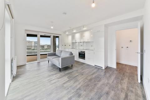 1 bedroom apartment to rent, Pontoon Dock London E16