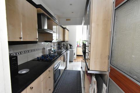 4 bedroom terraced house for sale, Wembley, HA9