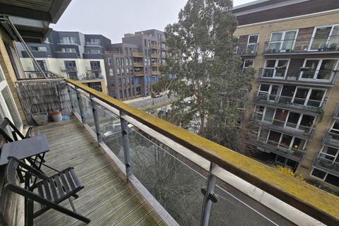 1 bedroom flat for sale, Alexandra Wharf, 1 Darwen Place, London
