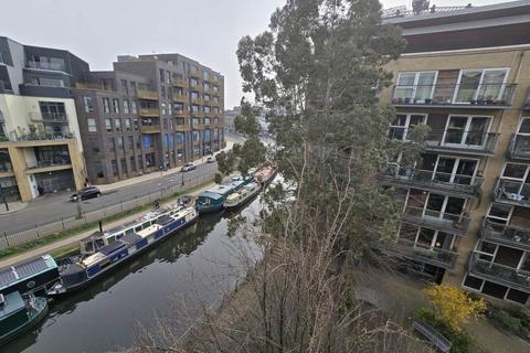 1 bedroom flat for sale, Alexandra Wharf, 1 Darwen Place, London