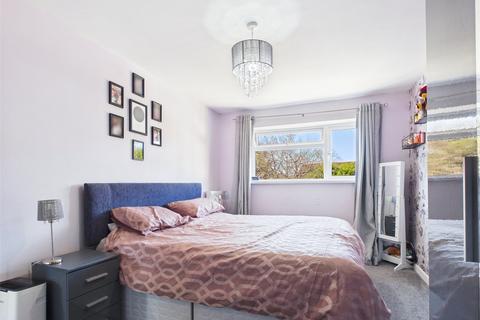 4 bedroom end of terrace house for sale, Hurst Close, Walkford, Christchurch, Dorset, BH23