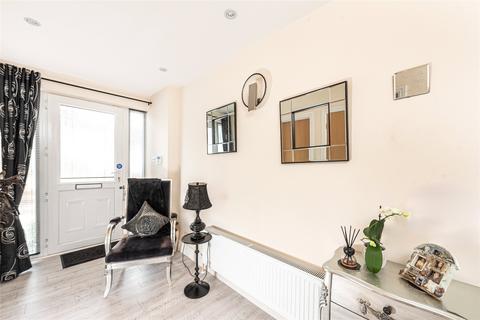 4 bedroom detached house for sale, Dene Close, Woburn Sands, Milton Keynes, Bedfordshire, MK17