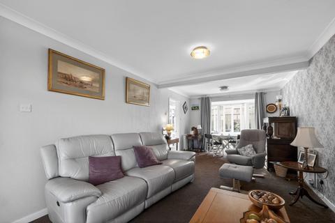 undefined, Saddlers Close, Huntington, York