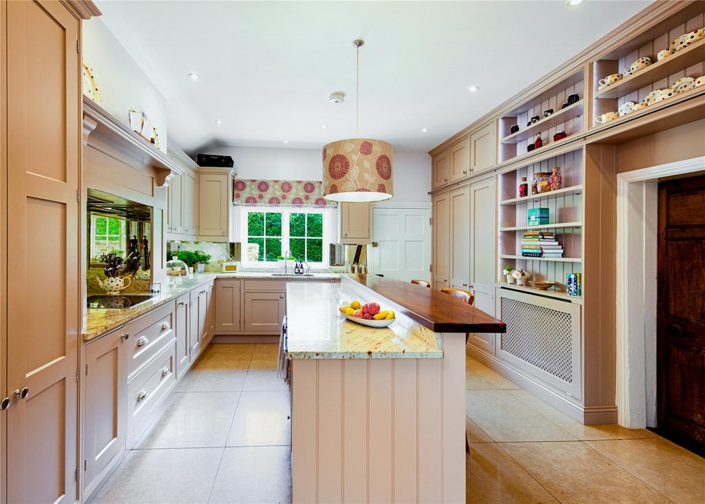 Kitchen/Breakfast