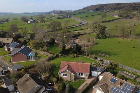 3 bedroom detached bungalow for sale, Copperas Close, Millhouse Green