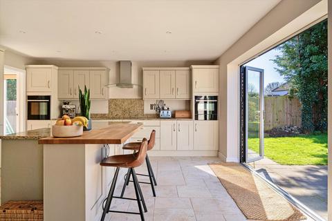 4 bedroom detached house for sale, Dunleys Hill, Odiham, Hook, Hampshire RG29