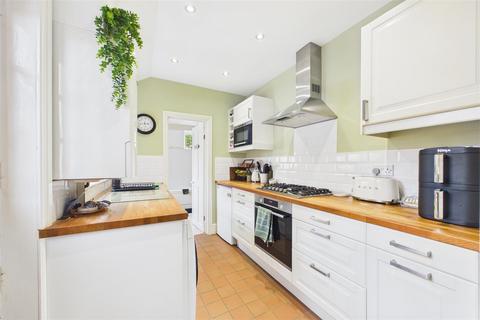 3 bedroom terraced house for sale, Newton Street, Newark