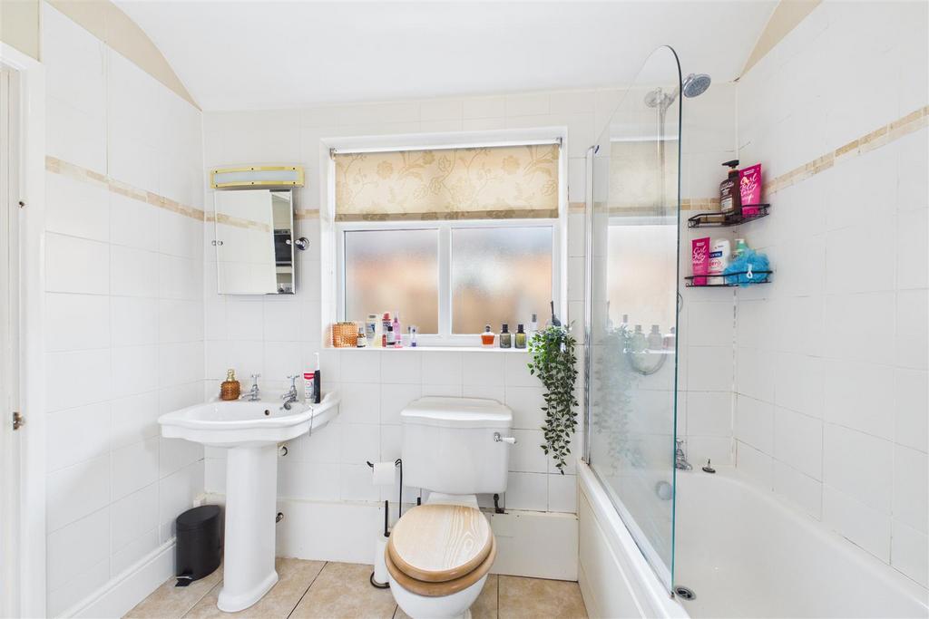 CAM04235 G0-PR0153-STILL006.jpg