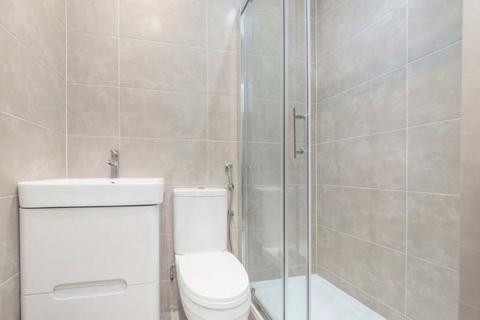 1 bedroom flat to rent, Sloane Avenue, London SW3