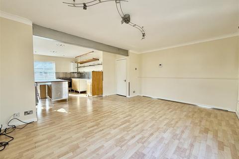 undefined, Ha'penny Bridge Way, Hull